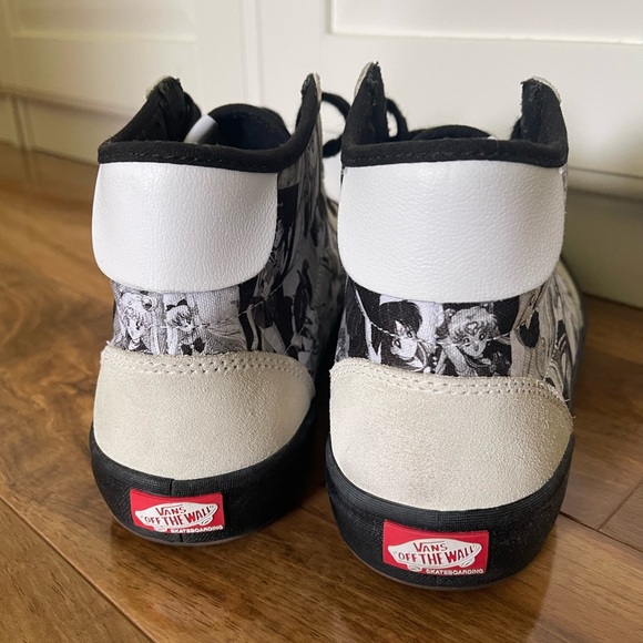 Vans The Lizzie Pretty Guardian Sailor Moon - Picture 11 of 16